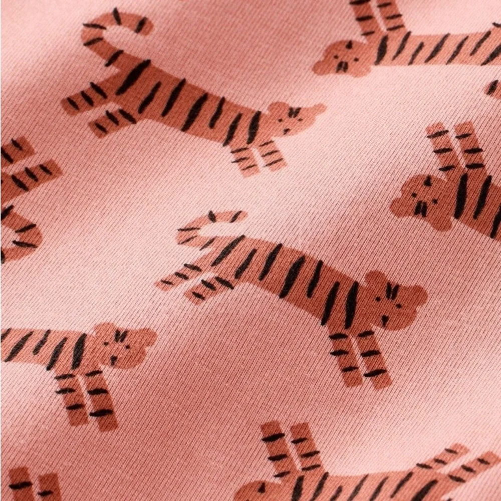 Hanna Andersson - Kids Short Sleeve Pajama Set in HannaSoft - Picture 2 of 6